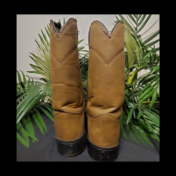 JUSTIN Brown Cowboy Style Boots - Picture 3 of 6